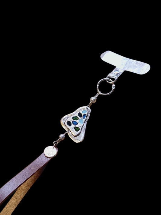 Gaudi csuklóra akasztható valódi bőr telefontartó