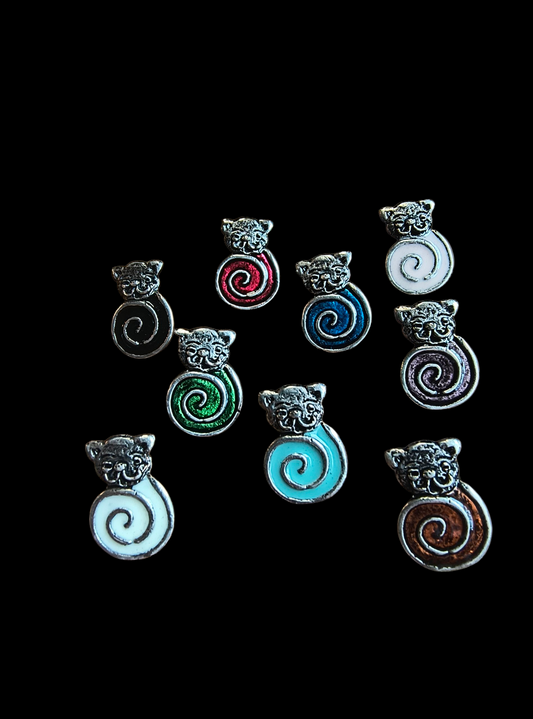 Kunkori cica kitűző