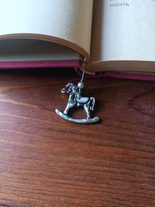 Hintaló könyvjelző