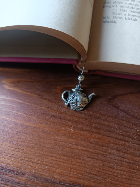 Kis kanna könyvjelző