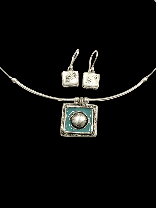 Közepes négyzet kollekció