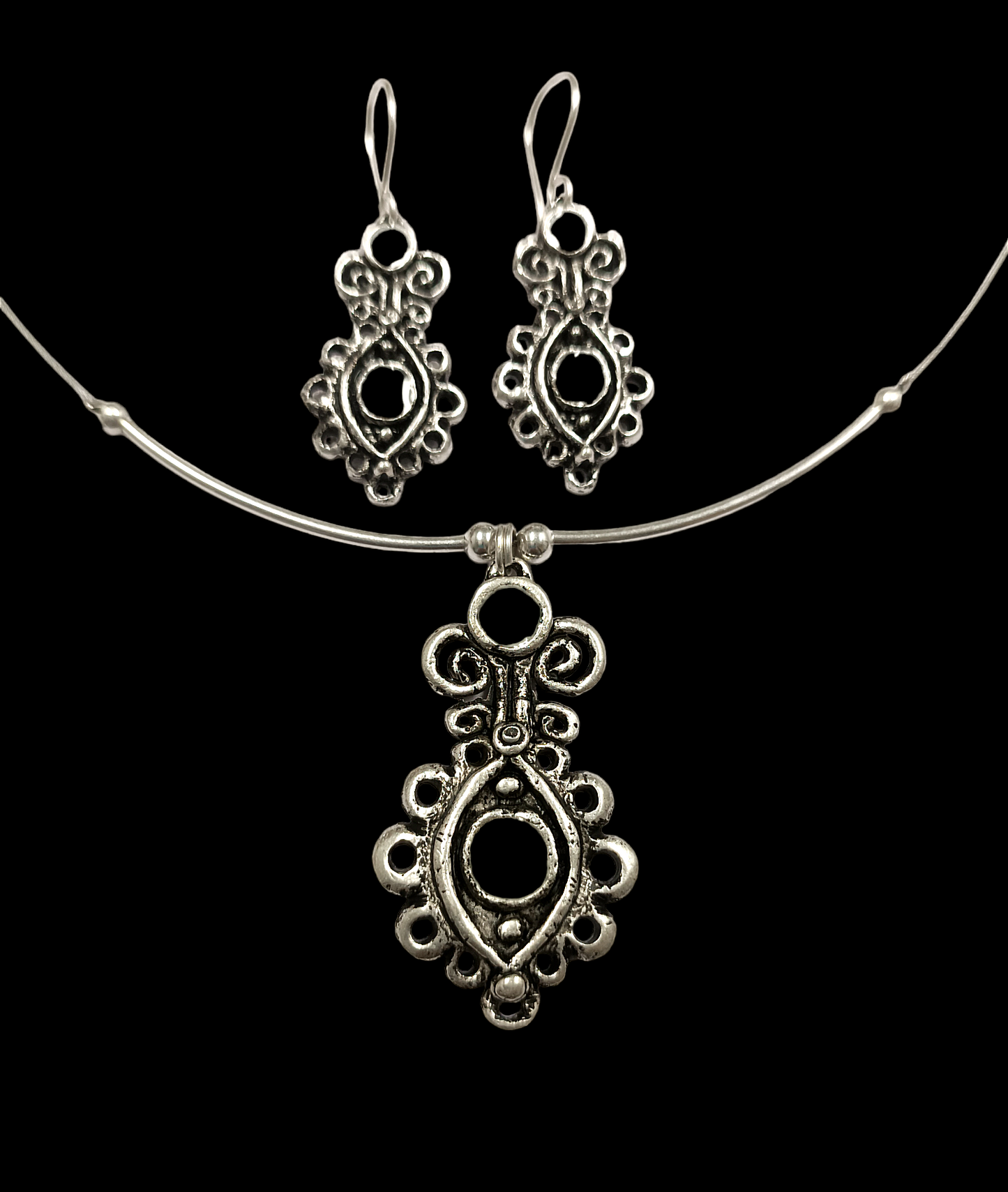 Szűr csipke kollekció