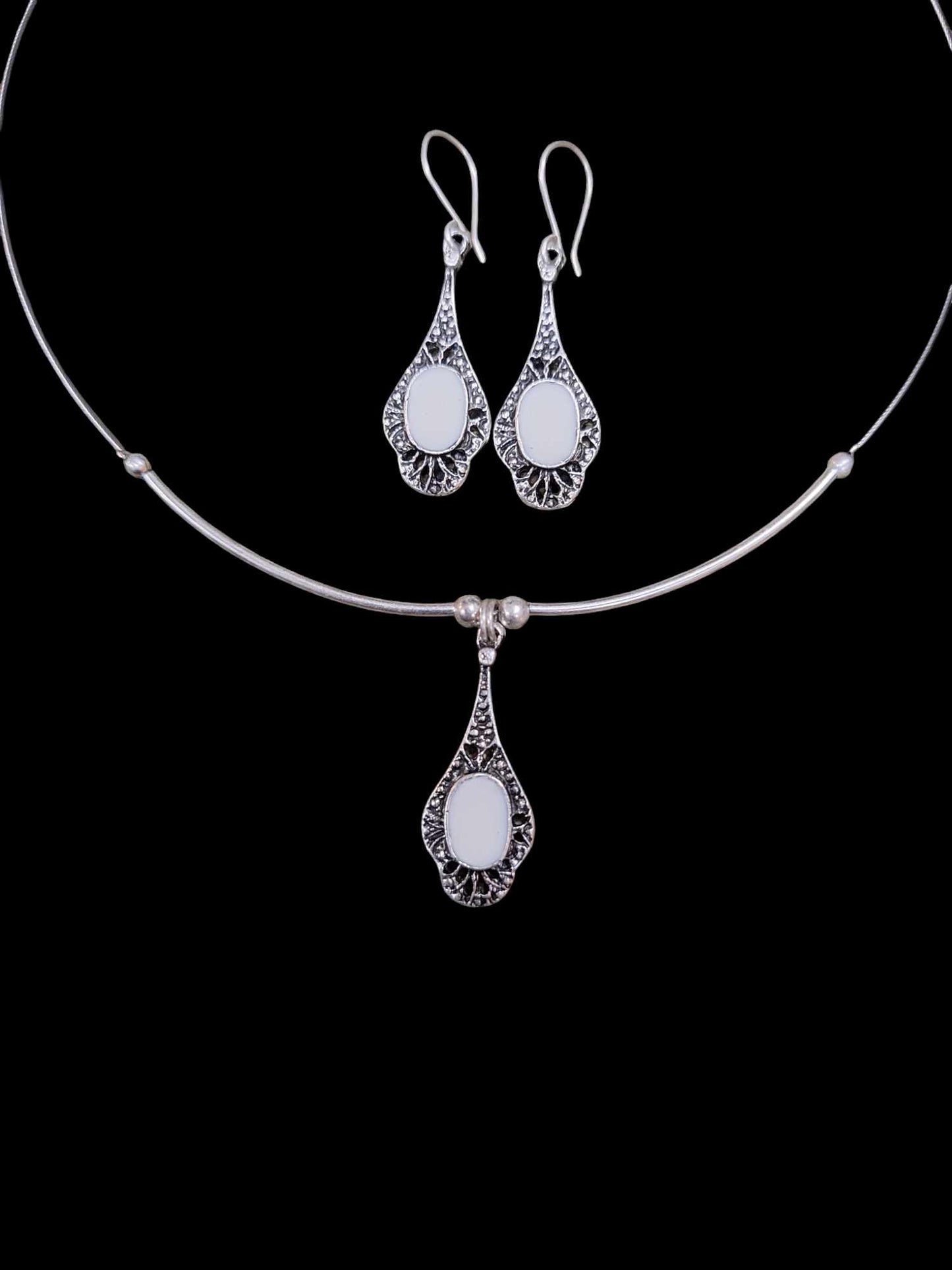 Lapított csipkés tükörtojás kollekció