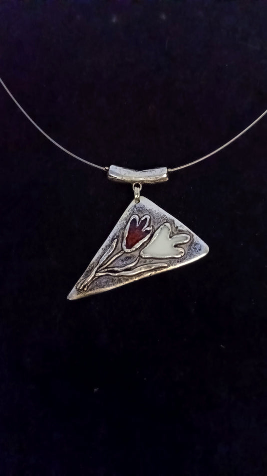 Stilizált dupla tulipán nyaklánc kis hurkán