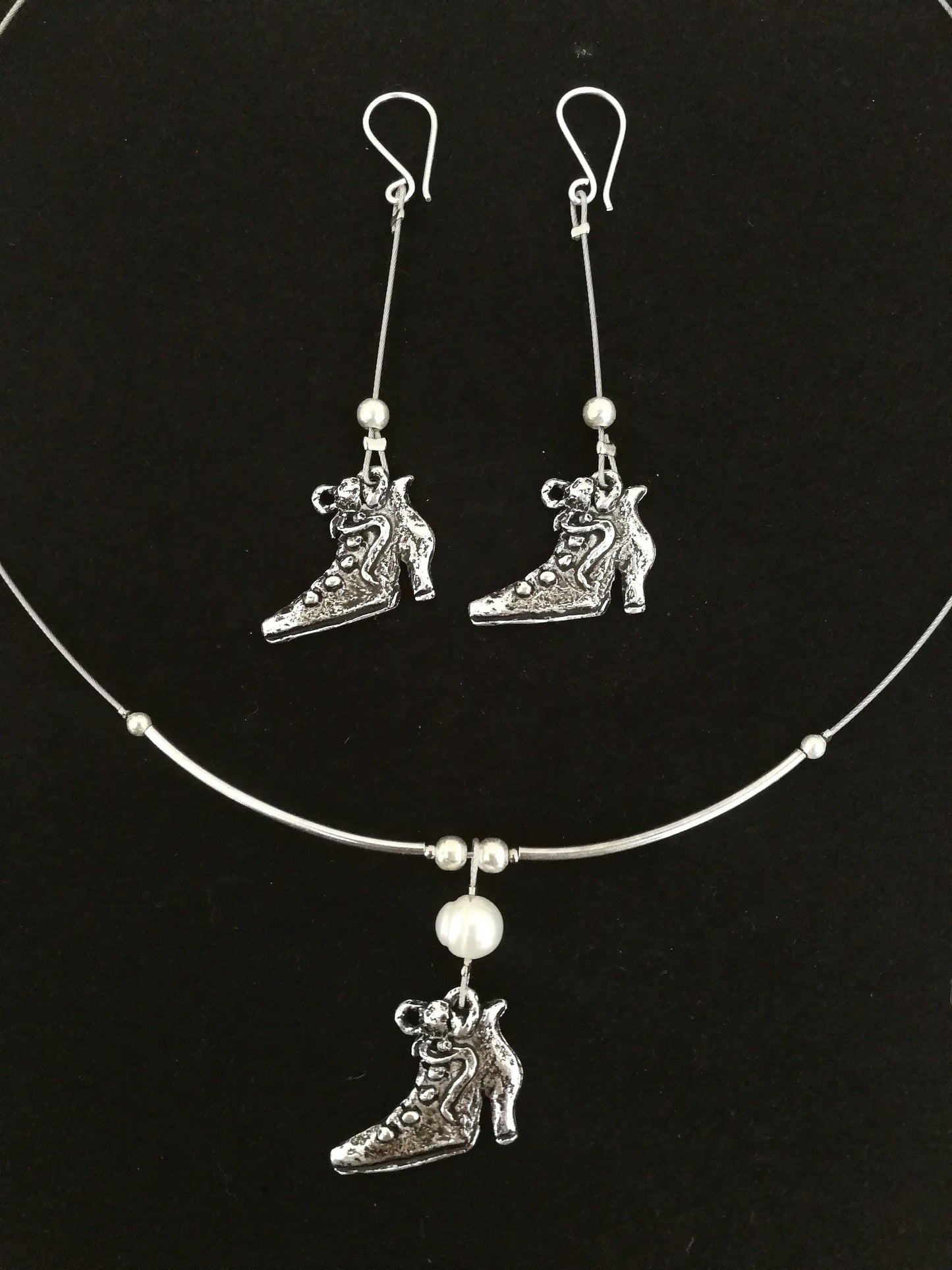 Cipellő kollekció hosszú fülbevalóval - Orsiékszer