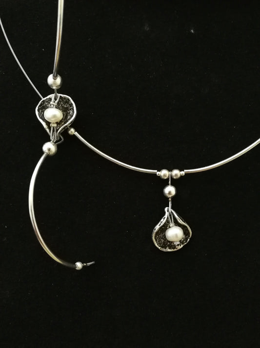 Kis gyöngyös kála nyaklánc karkötővel