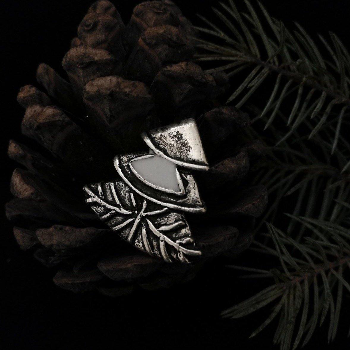 Fenyőfa kitűző - Orsiékszer