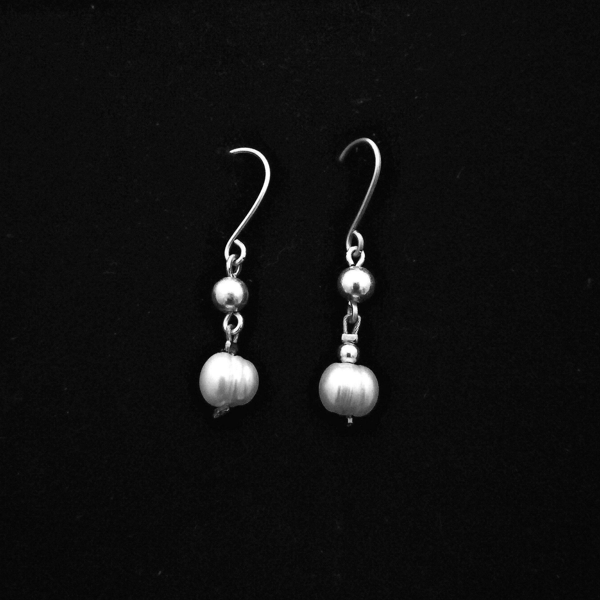 Ezüst gyöngy fülbevaló - Orsiékszer