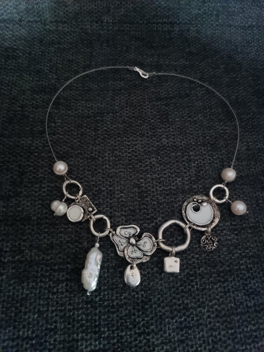 Fehér álom nyaklánc