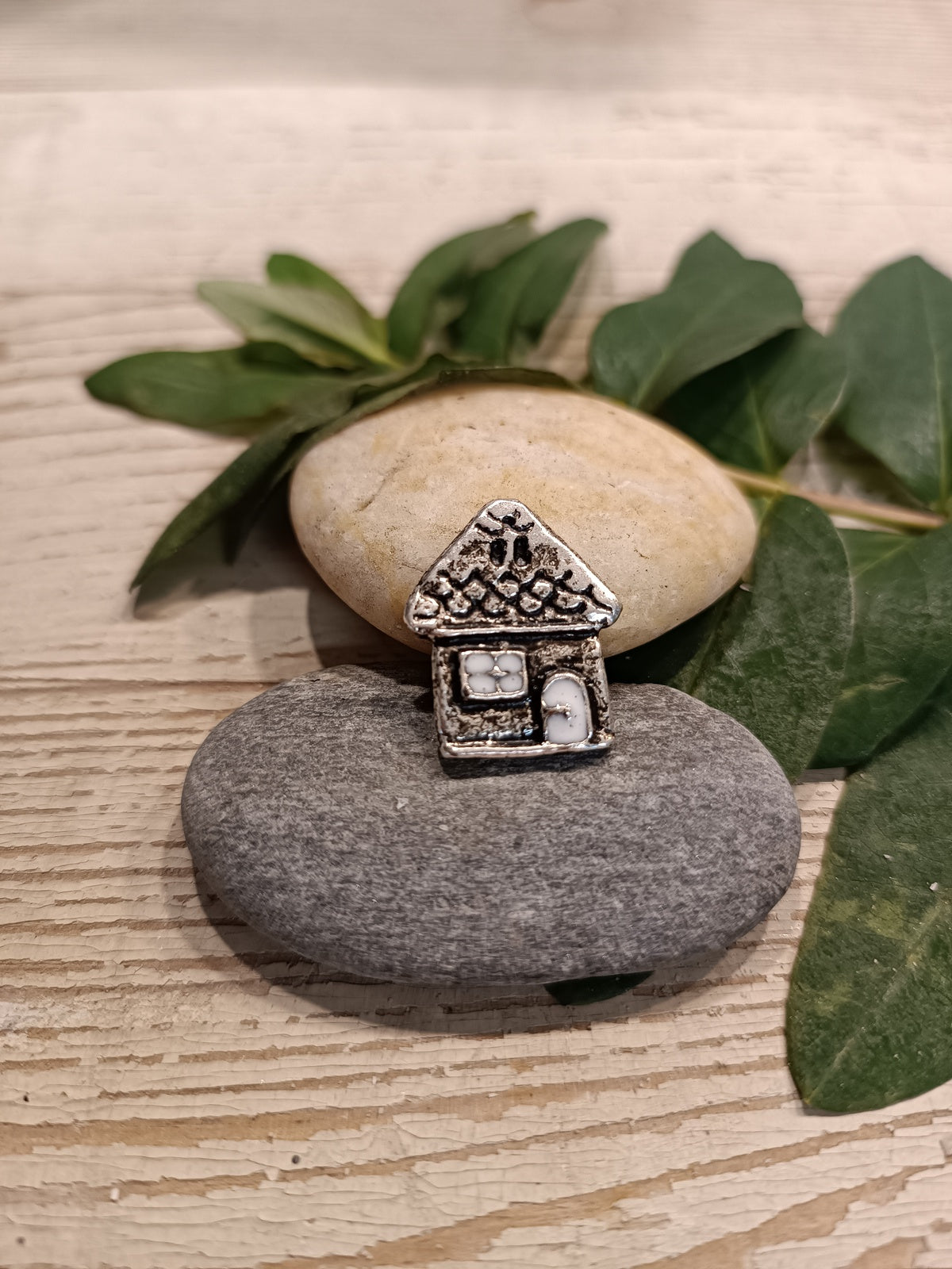 Kis házikó táskadísz