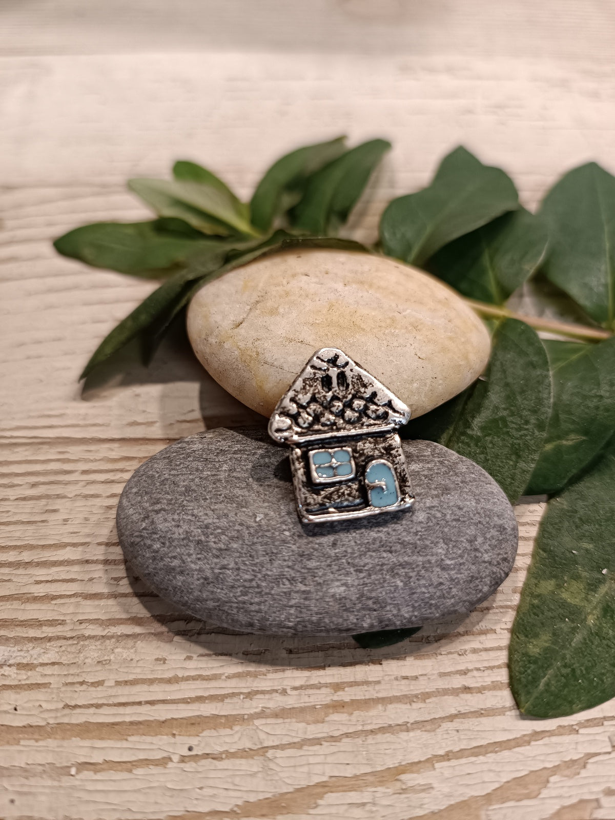 Kis házikó táskadísz