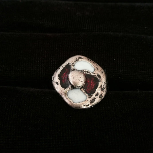 Kis kör gaudi gyűrű