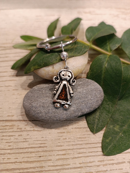 Kislány táskadísz