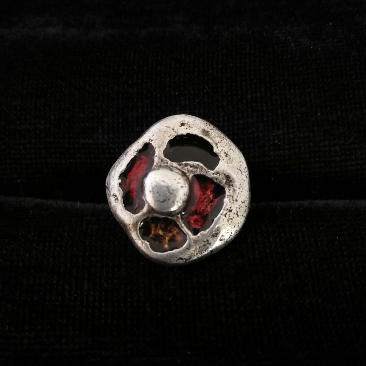 Kis kör gaudi gyűrű