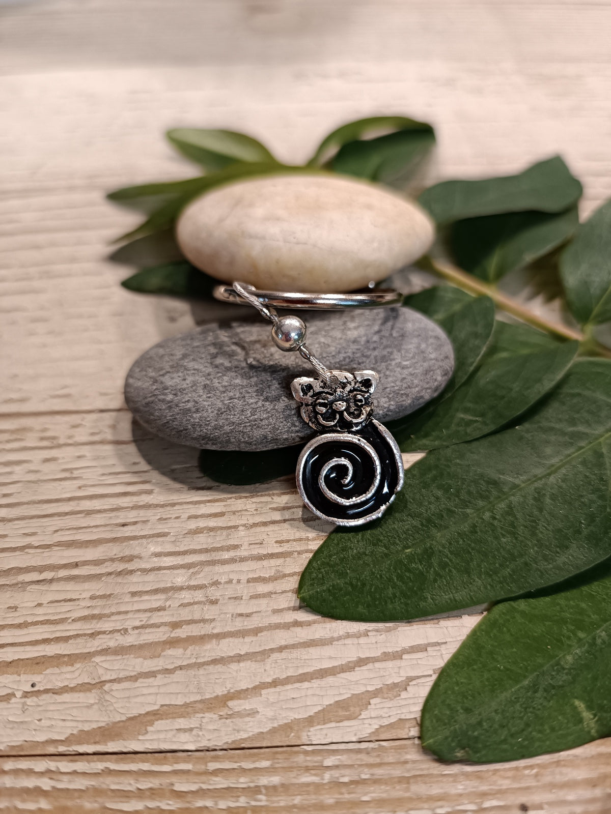 Kunkori cica táskadísz