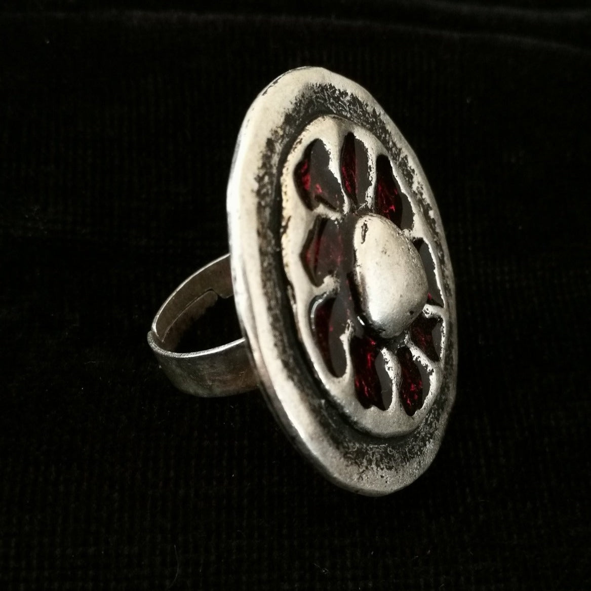 Nagy kör gaudi gyűrű