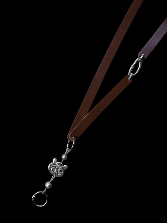 Cirmos vállra akasztható valódi bőr telefontartó