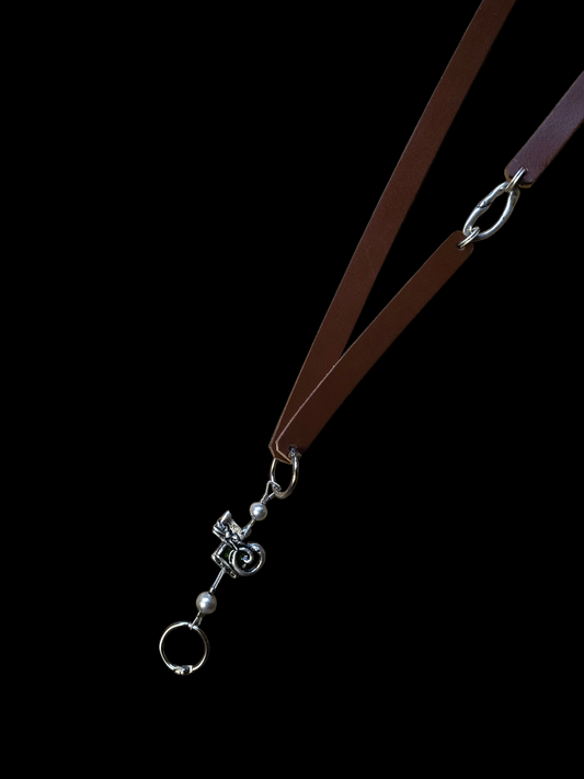 Cica vállra akasztható valódi bőr telefontartó