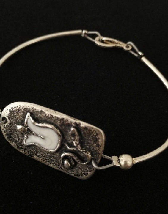 Kapus tulipán karkötő