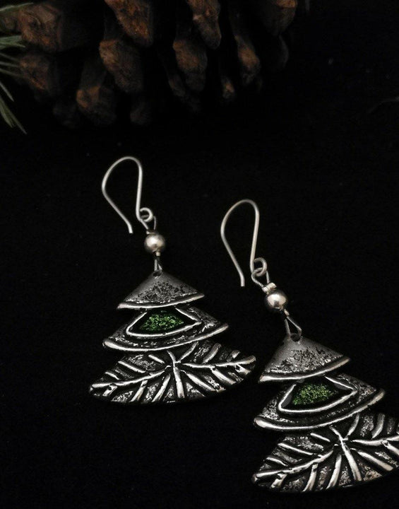 Fenyőfa fülbevaló